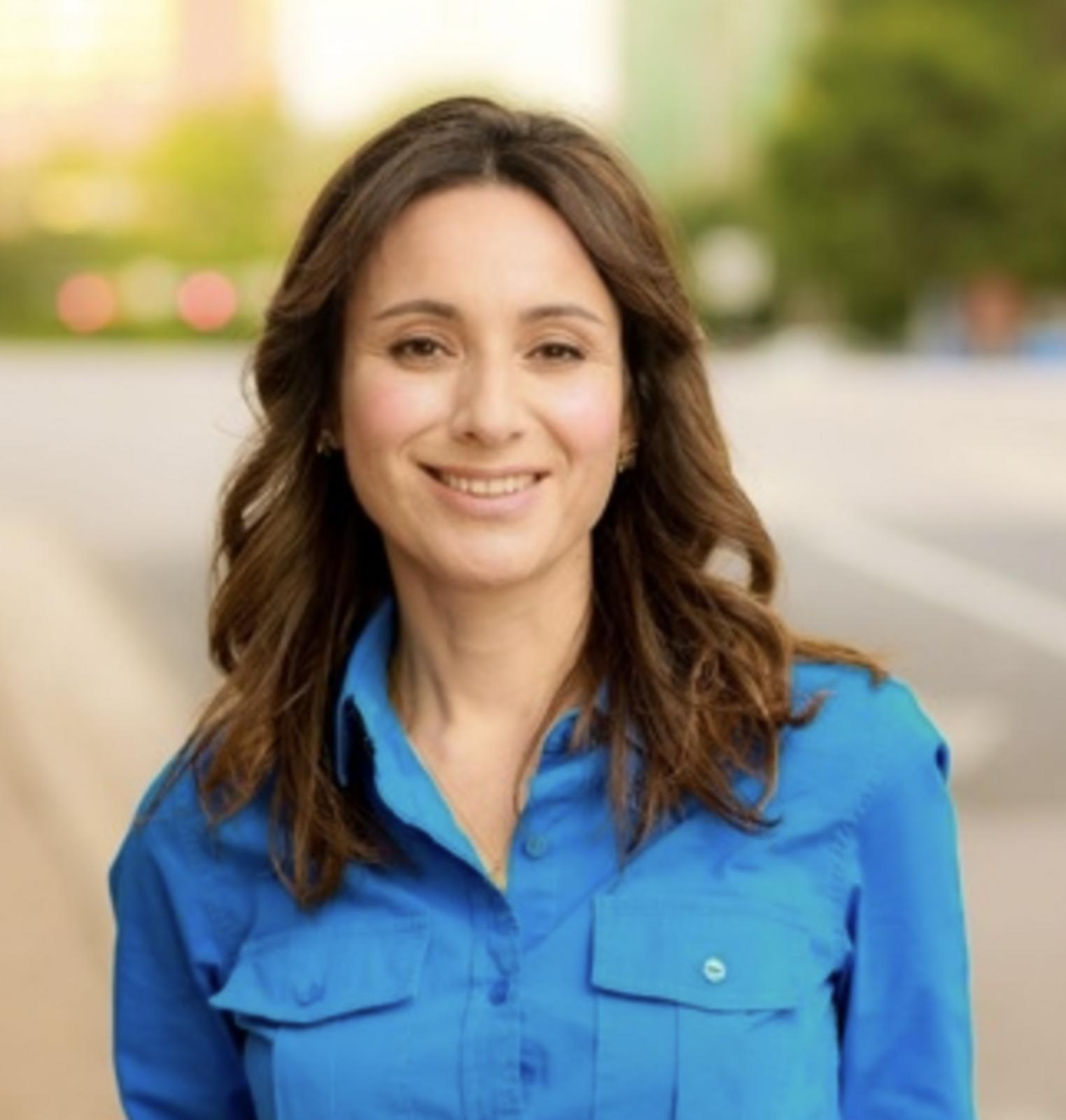 Gina Hinojosa image